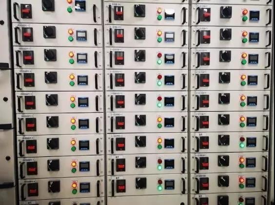 中建技運維團(tuán)隊助力蘭州人行，順利完成機(jī)房搬遷