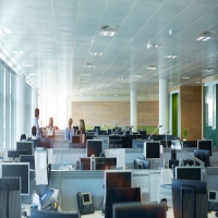 機房使用防靜電活動地板的優點有哪些？